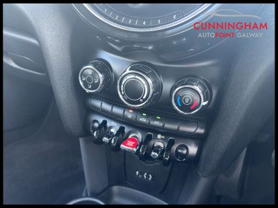 2017 Mini Hatch