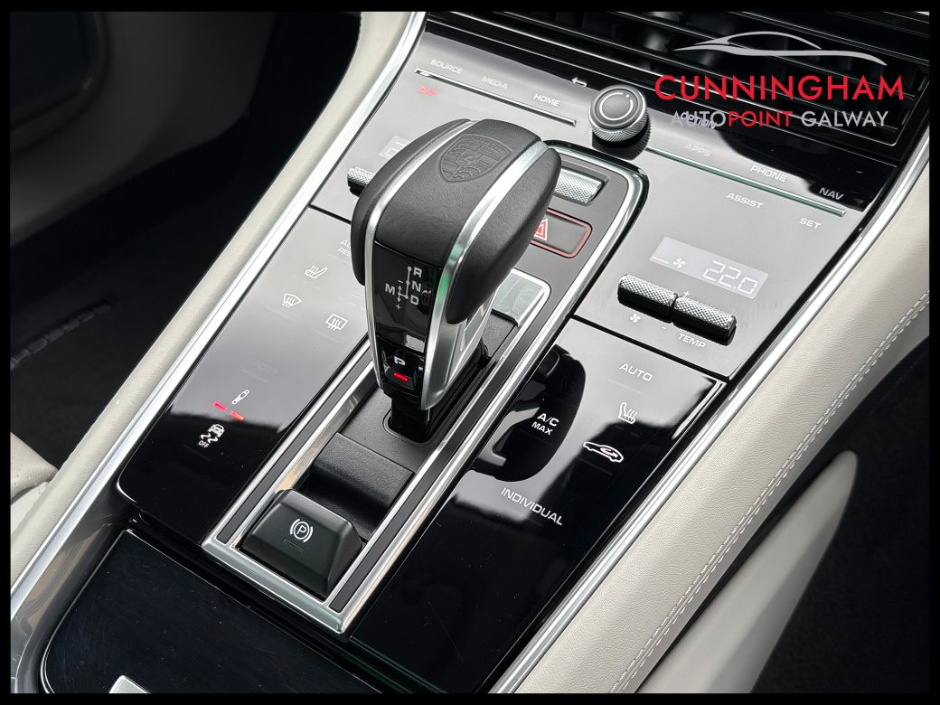 2023 Porsche Panamera