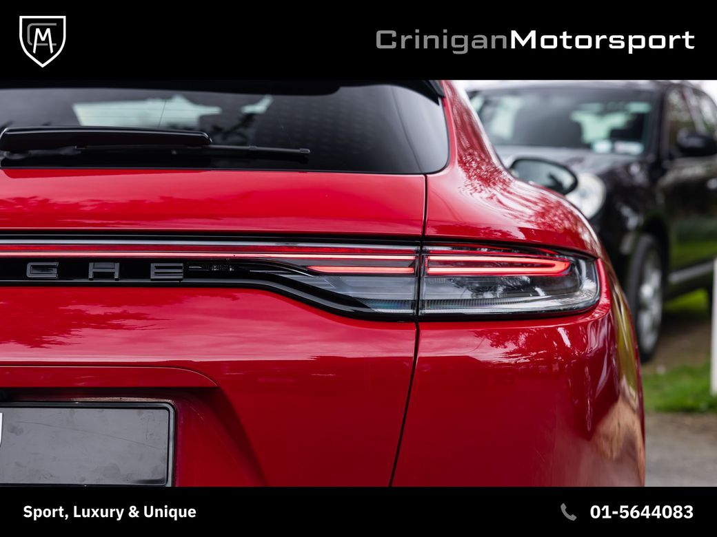 2022 Porsche Panamera