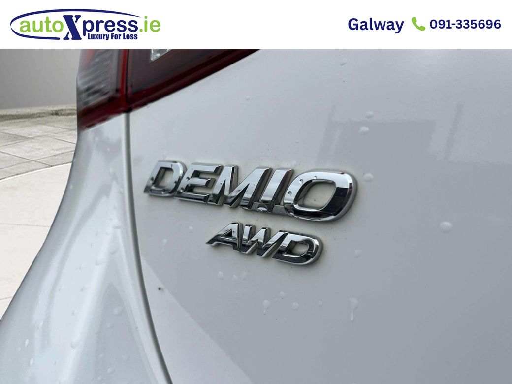 2019 Mazda Demio