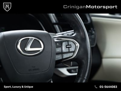 2023 Lexus RX450h+