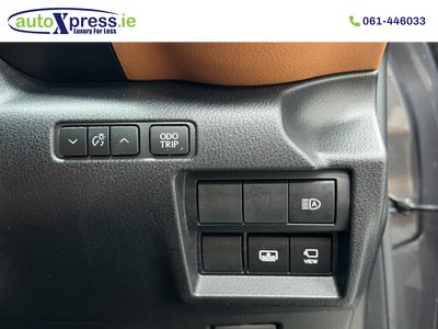 2022 Lexus IS 300h