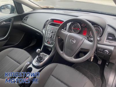 2014 Opel Astra