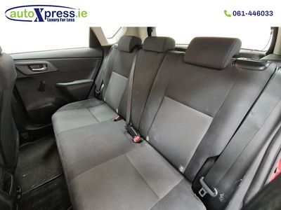 2016 Toyota Auris