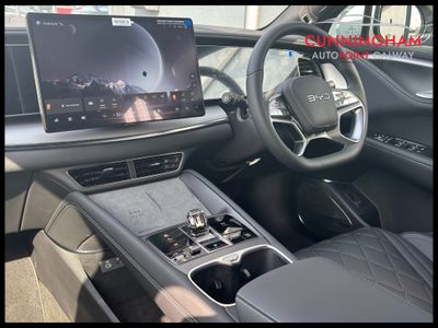2026 BYD Sealion 7