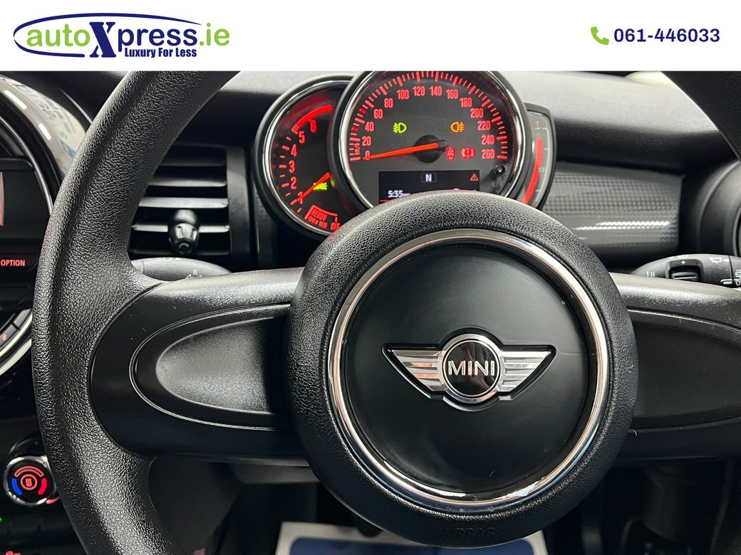 2017 Mini Cooper