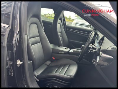 2022 Porsche Panamera