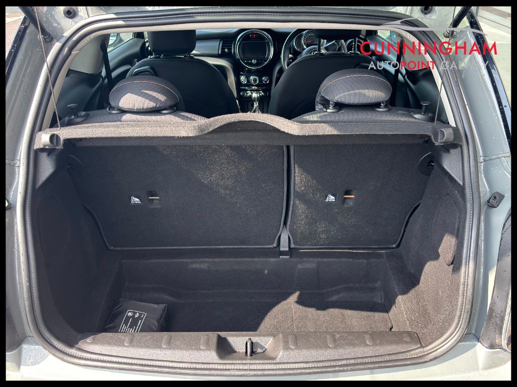 2017 Mini Hatch