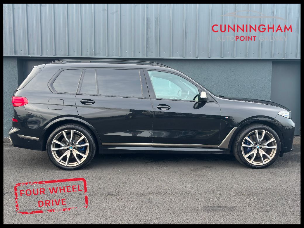 2021 BMW X7