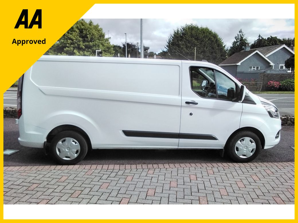 2023 Ford Transit Custom