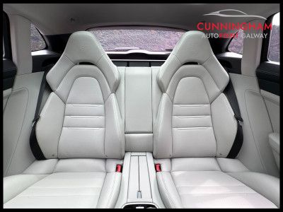 2023 Porsche Panamera