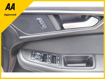 2016 Ford Galaxy