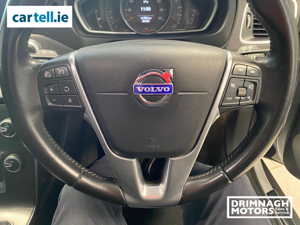2015 Volvo V40