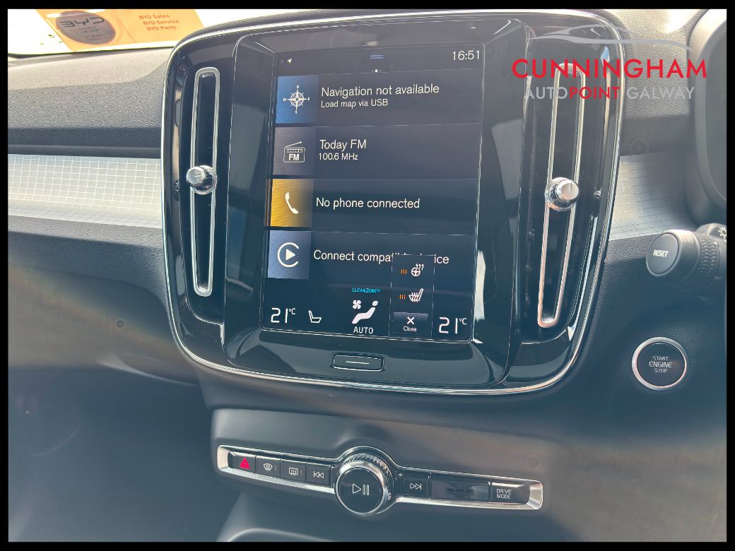 2022 Volvo XC40