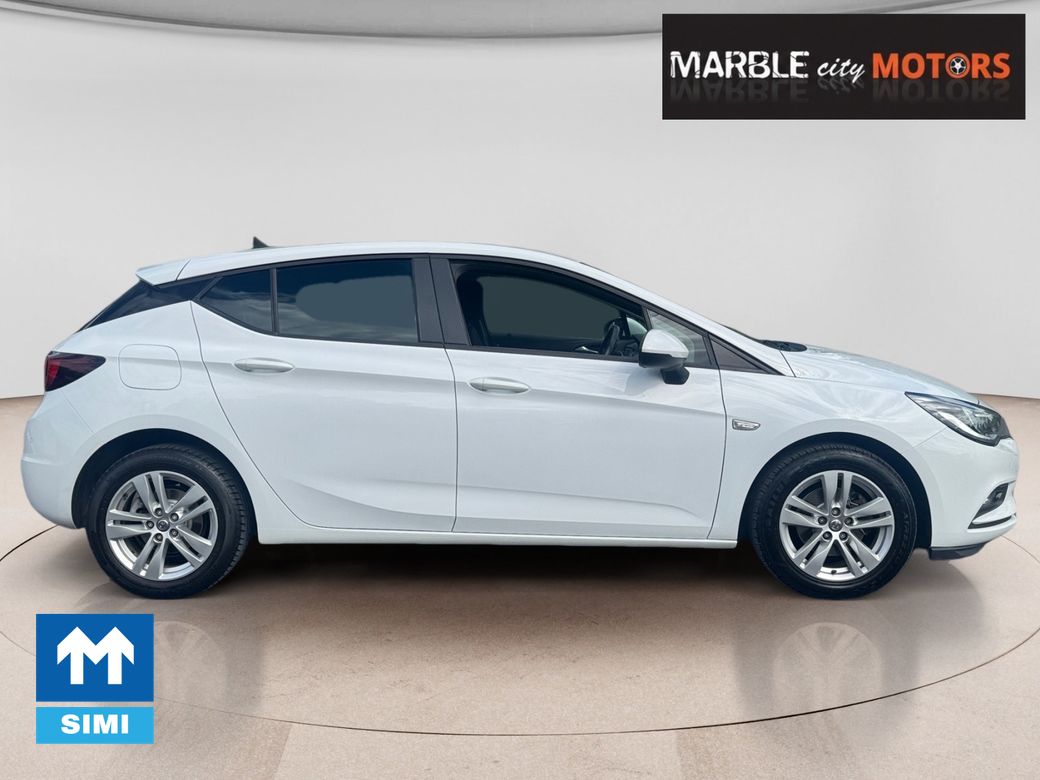 2018 Vauxhall Astra