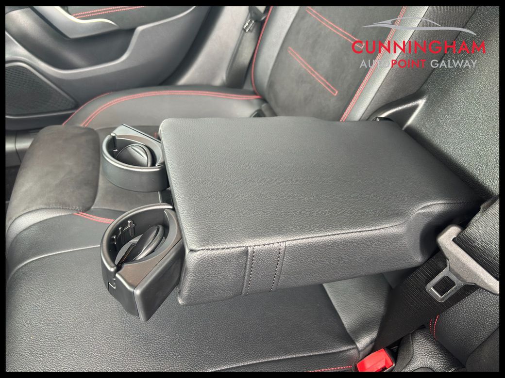 2025 Mercedes-Benz CLA Class
