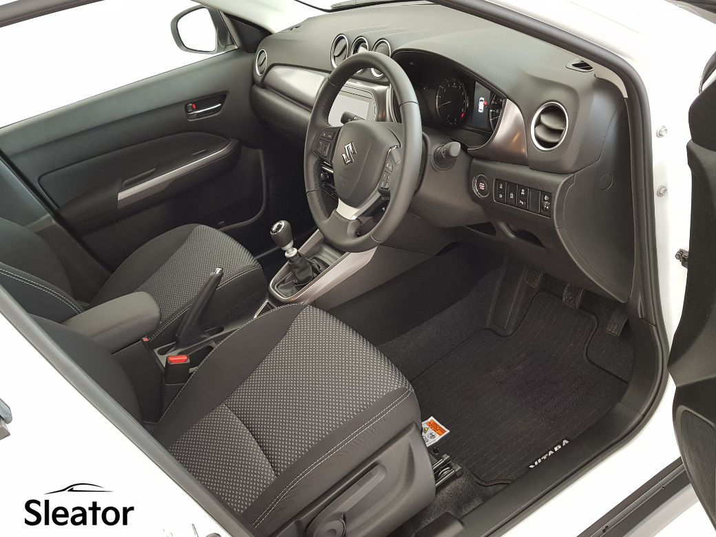 2025 Suzuki Vitara