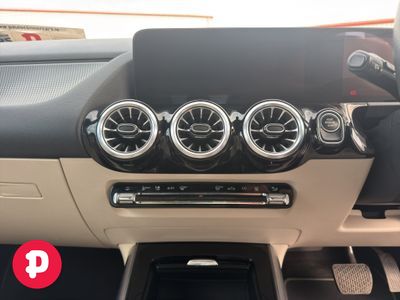 2023 Mercedes-Benz GLA Class