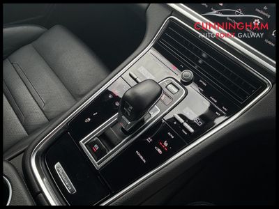 2022 Porsche Panamera