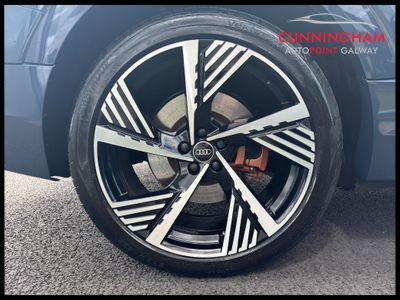 2022 Audi e-tron