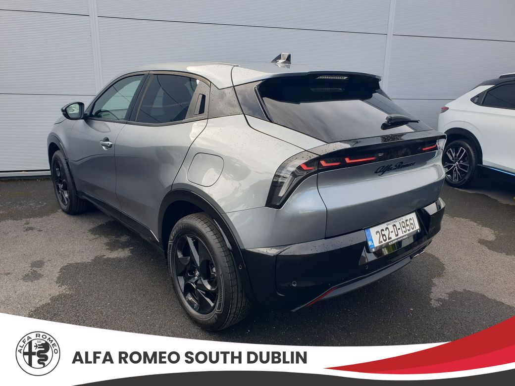 2026 Alfa Romeo Junior