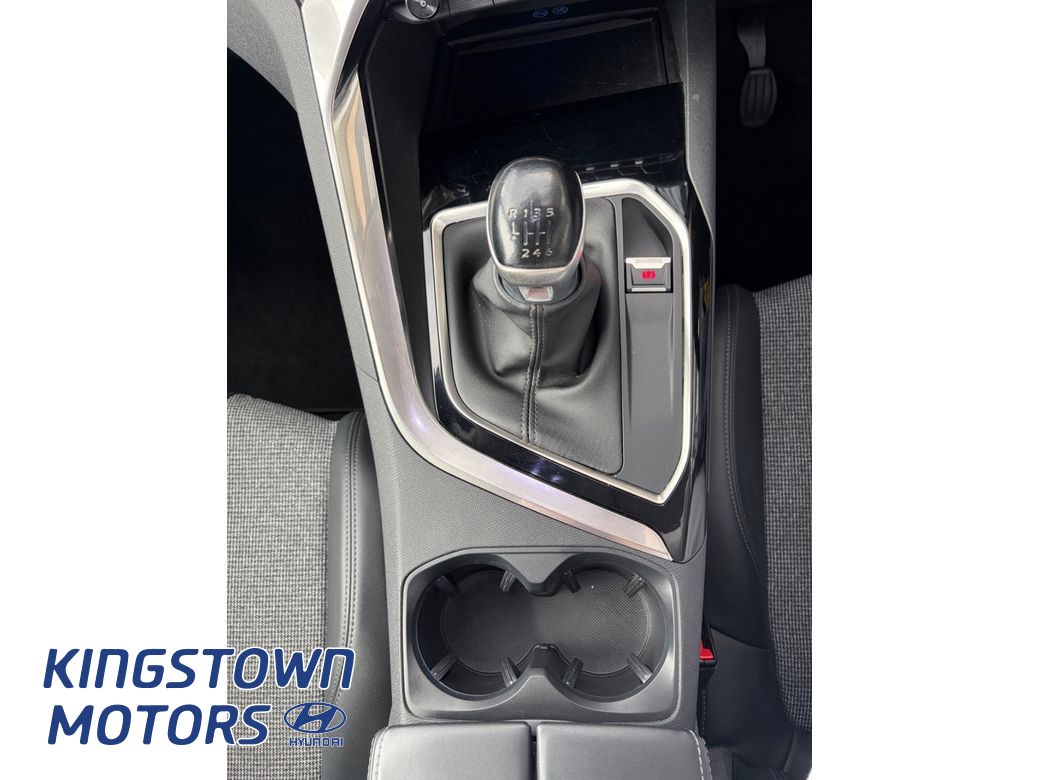 2021 Peugeot 5008