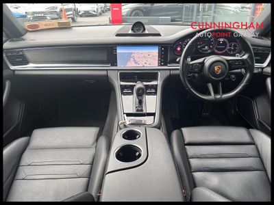 2022 Porsche Panamera