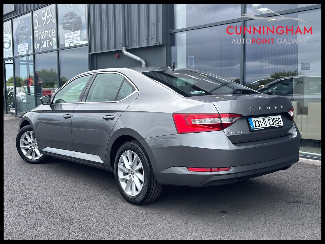 2023 Skoda Superb