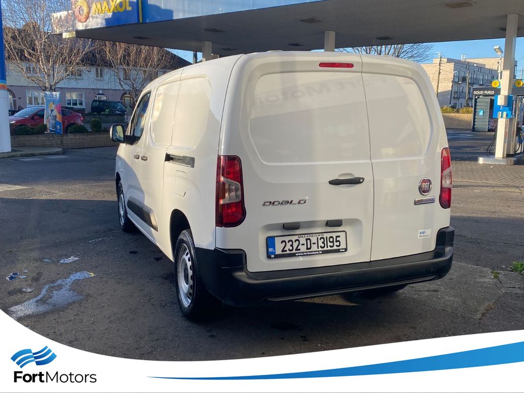 2023 Fiat Doblo