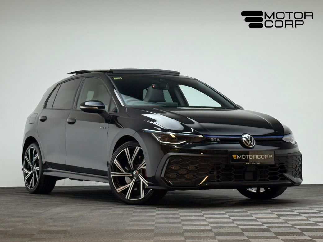 2025 Volkswagen Golf