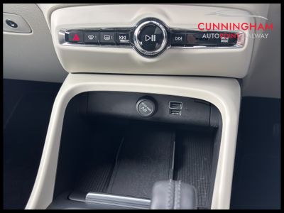 2020 Volvo XC40
