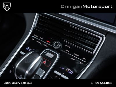 2020 Porsche Panamera