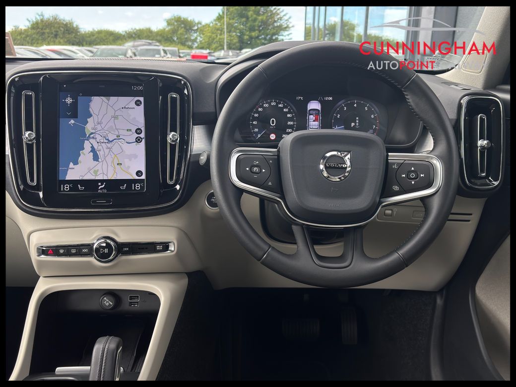 2020 Volvo XC40