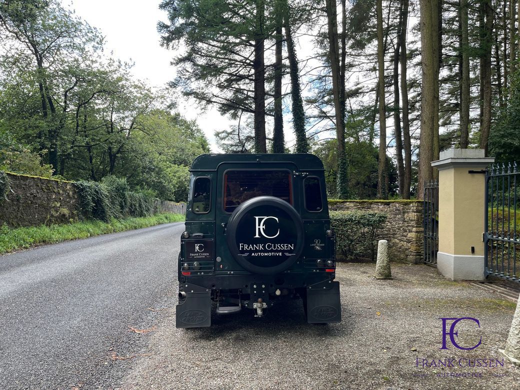 2010 Land Rover Defender 90