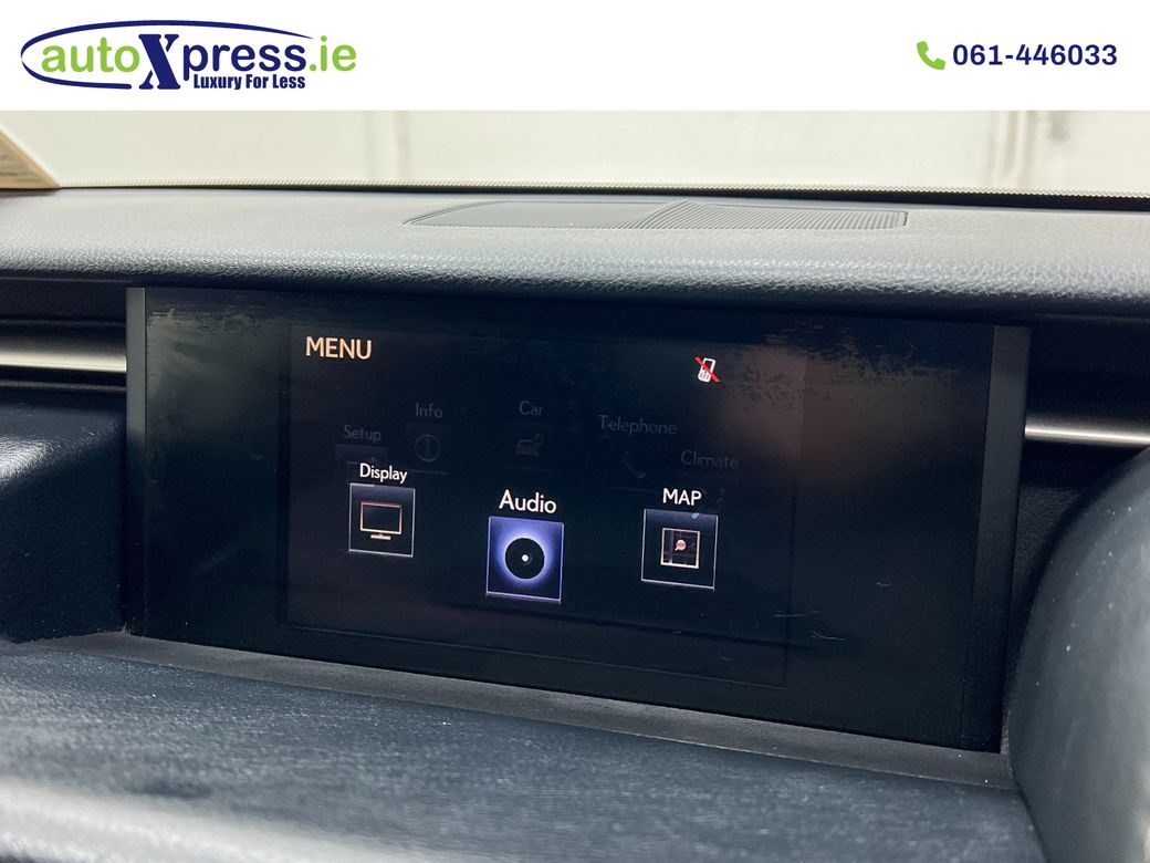 2015 Lexus IS 300h
