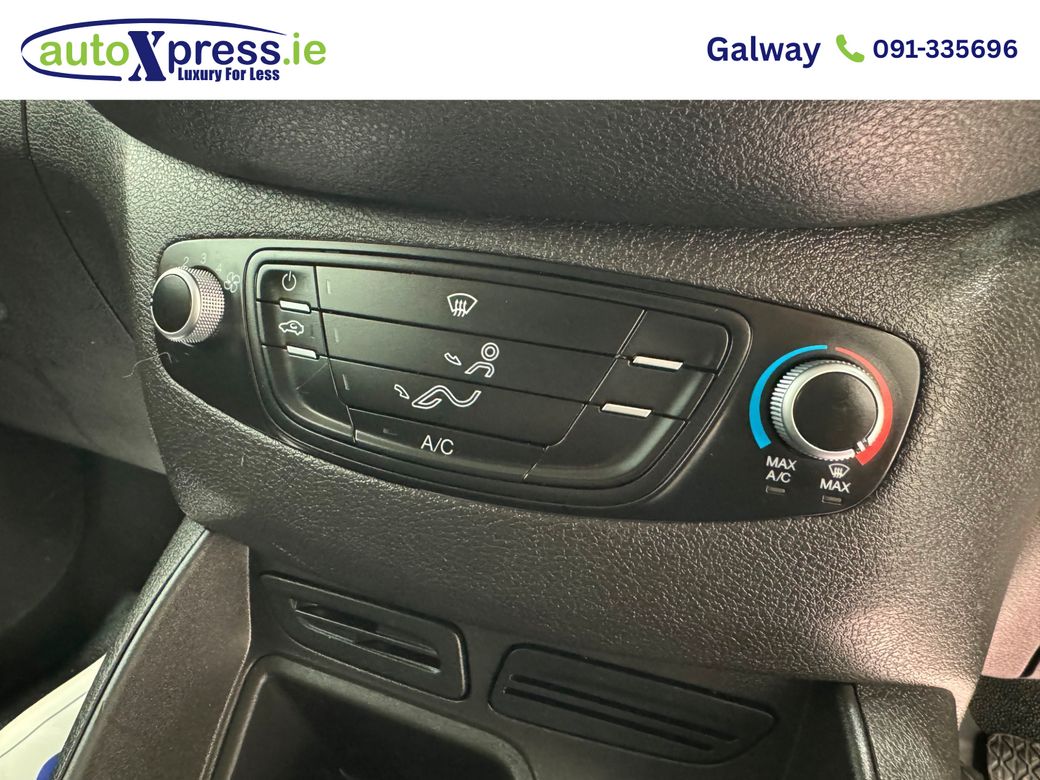 2018 Ford Transit Courier