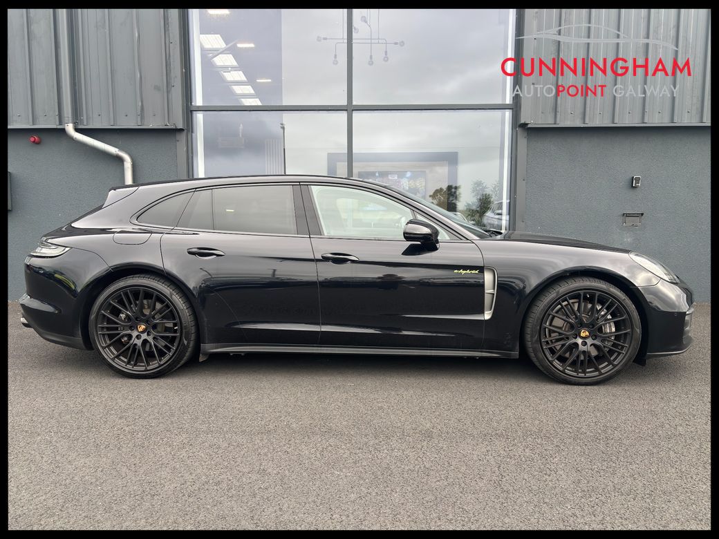 2022 Porsche Panamera