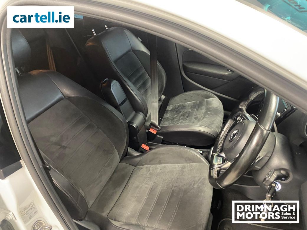 2016 Volkswagen Polo