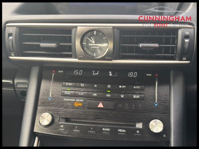 2018 Lexus IS 300h