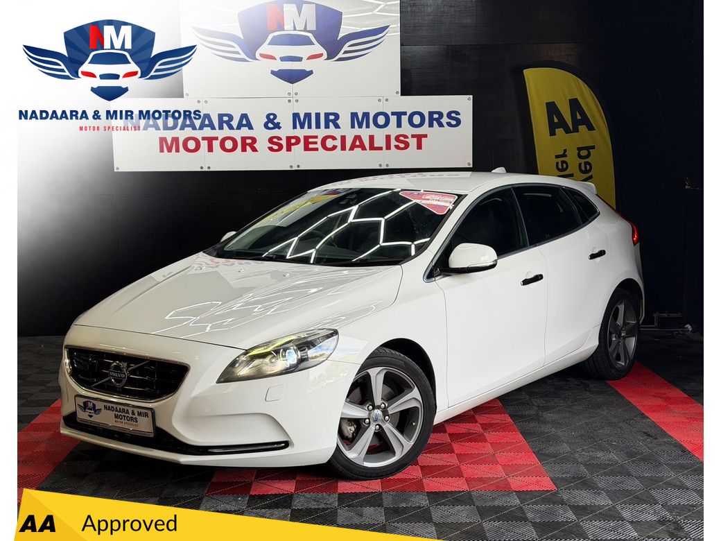 2015 Volvo V40