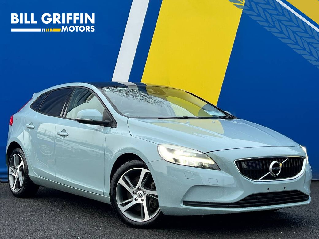2017 Volvo V40