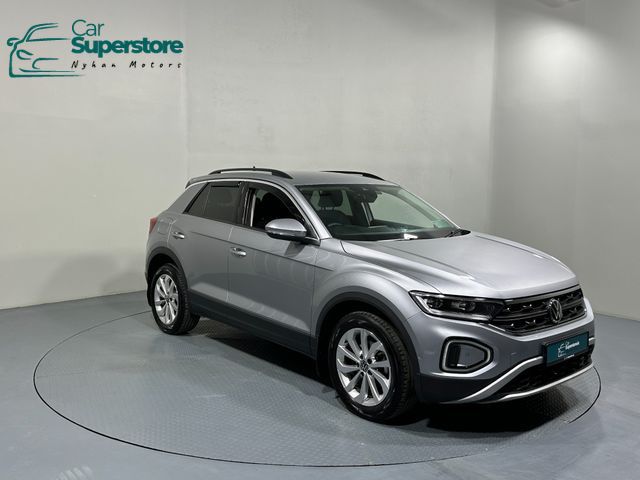 vehicle for sale from Car Superstore