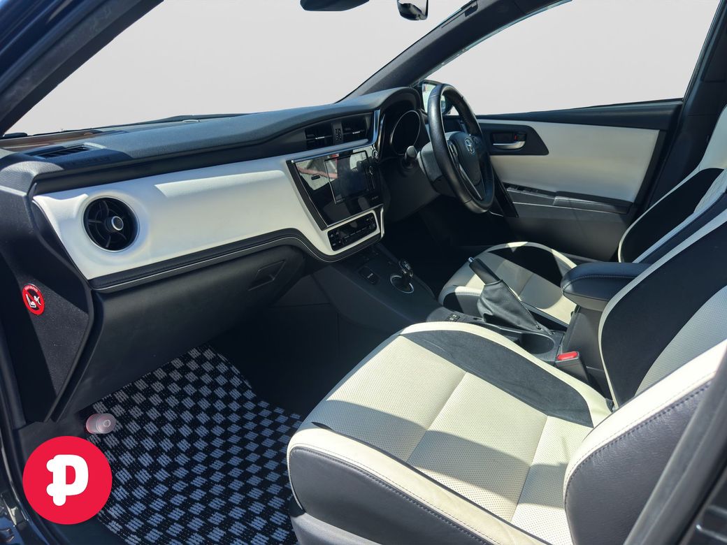 2017 Toyota Auris