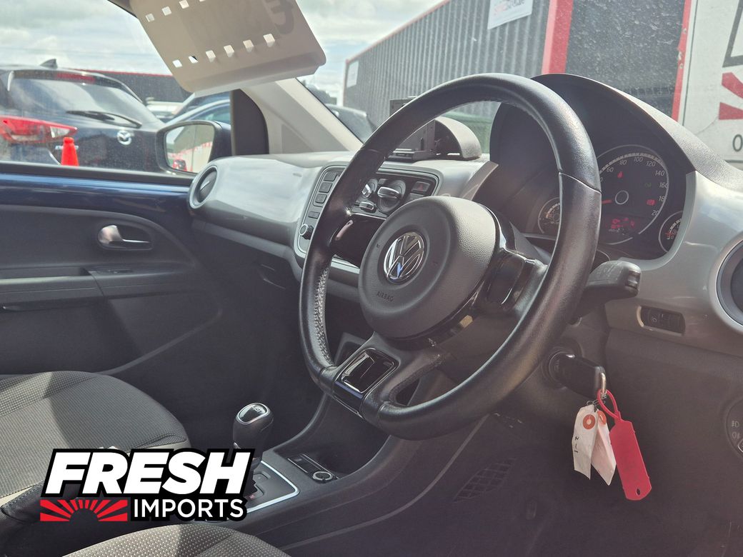2013 Volkswagen up!