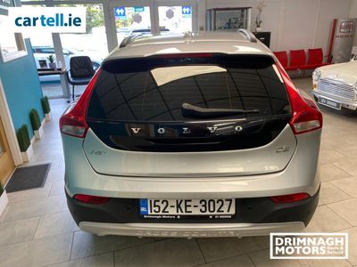 2015 Volvo V40