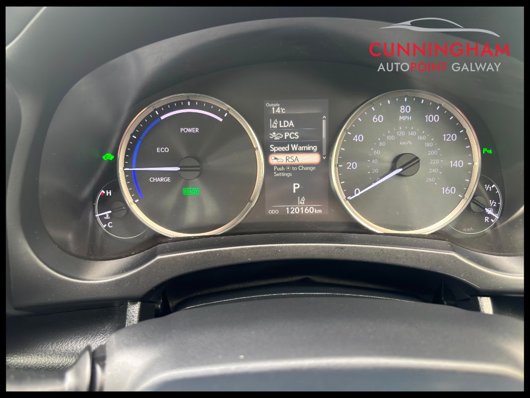 2018 Lexus IS 300h