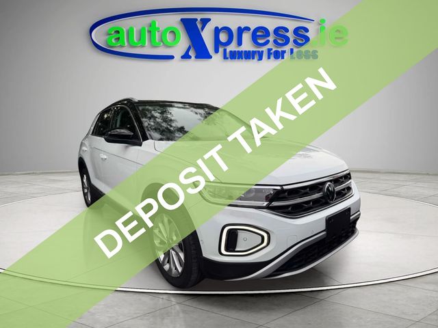 vehicle for sale from AutoXpress