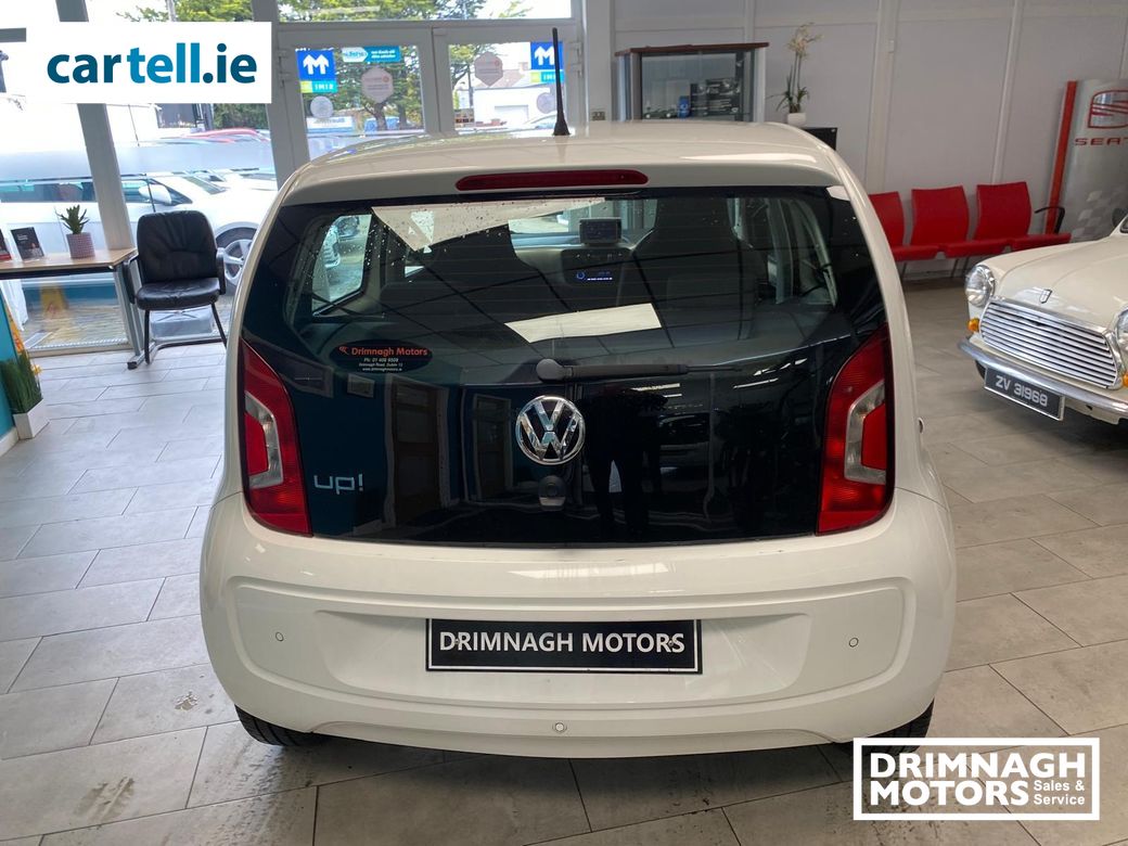 2015 Volkswagen up!