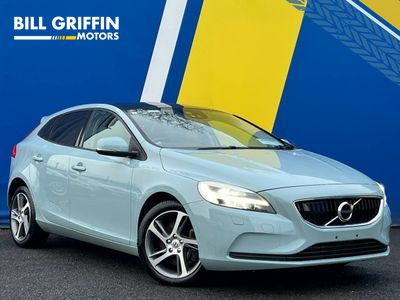 2017 Volvo V40