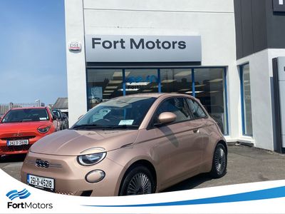 2025 Fiat 500e
